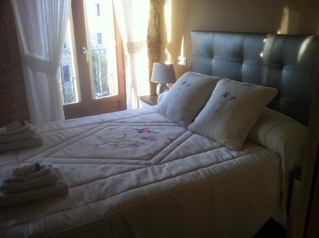 Airinos Aires Hotel Santiago de Compostela Bilik gambar